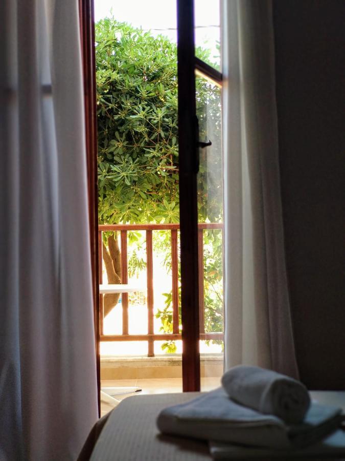 Ilaira Aparthotel Skala Eresou Ngoại thất bức ảnh