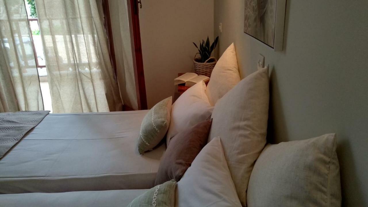 Ilaira Aparthotel Skala Eresou Ngoại thất bức ảnh
